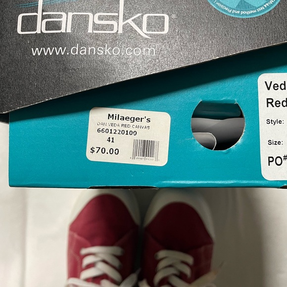 Dansko Red Veda canvas shoes - Picture 9 of 10